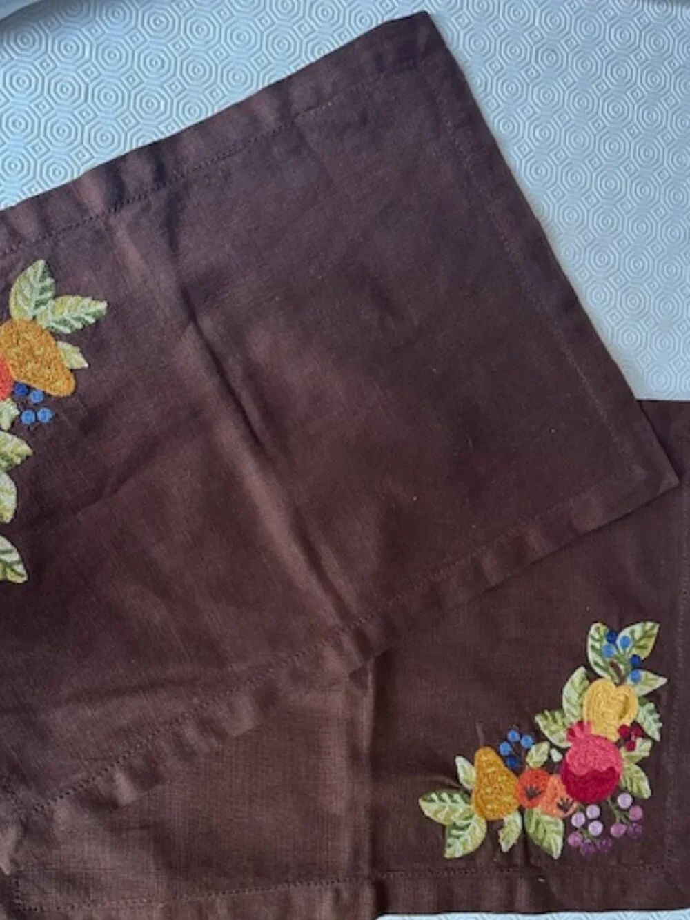 Williams Sonoma Cotton Placemats Embroidered Harvest Fruits Set Of 2